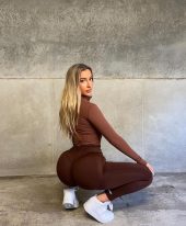 Lika, 32