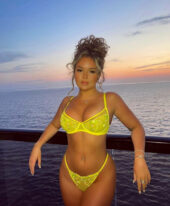 Nellie, 22